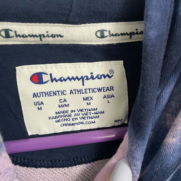 Women’s champion tie-dyed, blue and purple hoodie size medium - Picture 3 of 4